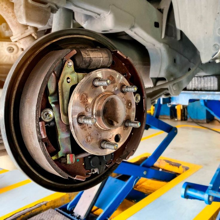 what are drum brakes and how do they work